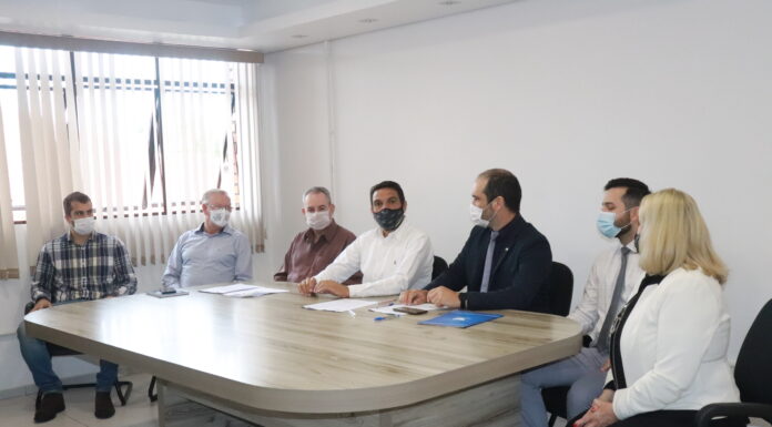 Balneário Piçarras e Univali assinam termo de cooperação técnica para Plano de Manejo do Parque Municipal e conservação do Rio Piçarras