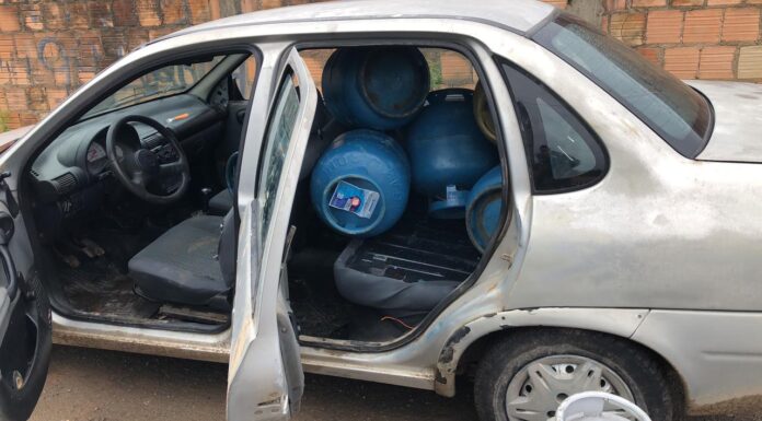 Polícia recupera carga de botijões de gás roubados no Bairro Santa Lídia