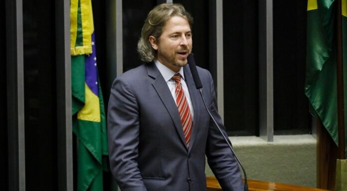 Zeca Dirceu é absolvido de inquérito por falta de provas