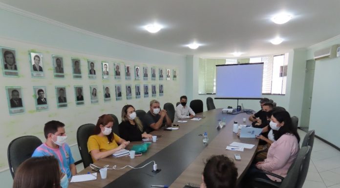 Colegiado de Comunicação alinha estratégias para Lançamento da Campanha de Marketing Digital da Costa Verde & Mar 📲