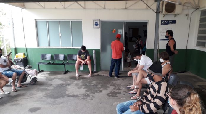 Prefeito Tiago Baltt corta gratificação de profissionais da saúde