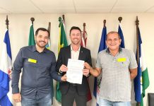 Vereadores Juninho e Lito garantem emendas de R$ 1 milhão para Penha com apoio de deputado