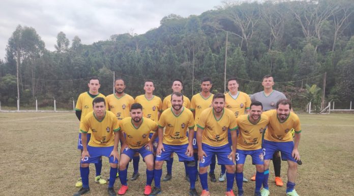 Real Charme lidera Campeonato Municipal de Campo de Balneário Piçarras