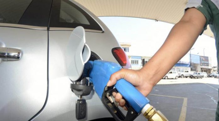 Preço da gasolina em Itajaí tem nova queda, aponta Procon