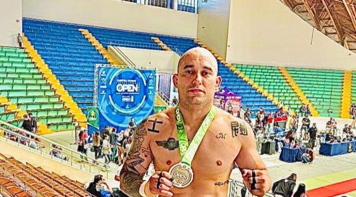 Professor de Jiu-Jitsu de Piçarras conquista vice-campeonato da modalidade