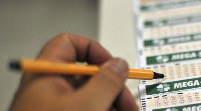 Aposta simples de Balneário Piçarras fatura prêmio da Mega Sena