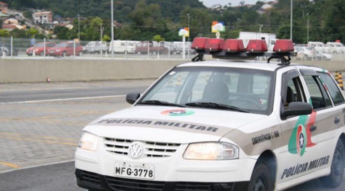 Homem de 38 anos leva um tiro na perna no Bairro Furado em Piçarras