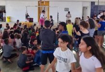 Festa do dia das crianças da Rede Sustentável de Penha leva alegria a dezenas de crianças