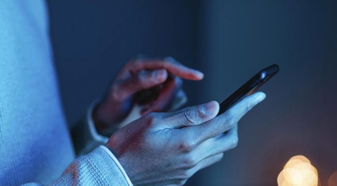 Cozinheira de Itajaí perde cerca de R$ 5 mil em golpe do PIX