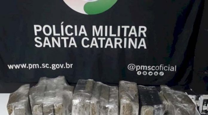Em Navegantes, Polícia Militar detém três pessoas por tráfico de drogas