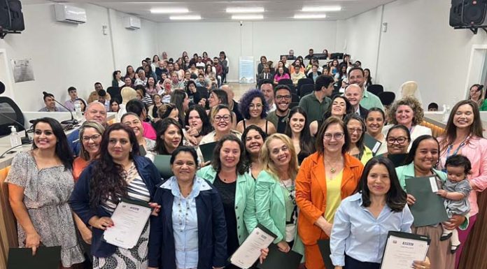 Assistência Social e Senai formam 20 mulheres no Curso de Alfaiataria