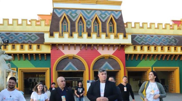 Núcleo de Turismo receberá representantes da Santur para uma visita ao Parque Beto Carrero World
