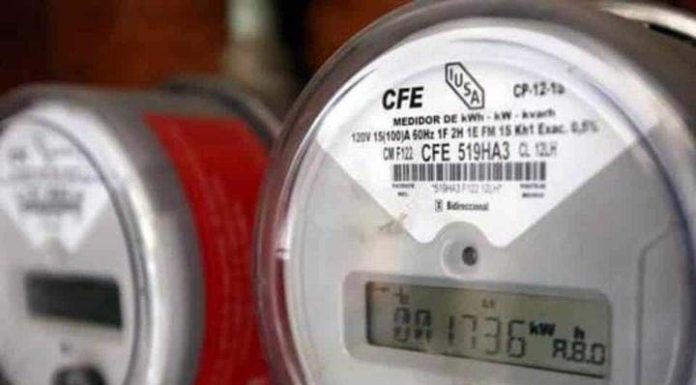 Morador de Penha reclama que Celesc cobra conta de luz sem tirar a leitura