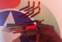 Polícia Militar persegue e prende dupla de bandidos que roubou carro no centro de Penha