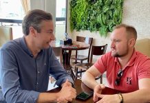 Em reunião com ex-vereador Silas Antonietti, Napoleão Bernardes reafirma compromisso com Penha