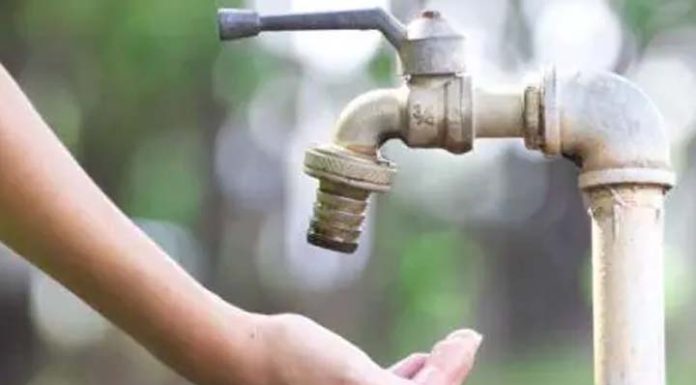Itajaí e Navegantes seguem parcialmente sem água há cinco dias