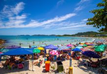 Bombinhas recebe mais de 120 mil turistas no Feriado da Proclamação da República