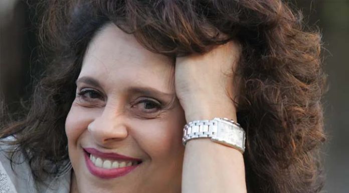 Aos 77 anos, morre a cantora Gal Costa