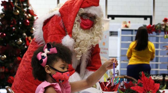 Cartinhas para o Papai Noel podem ser adotadas a partir de hoje nos Correios da região
