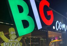 VÍDEO: Homem reclama de pizza crua e é agredido pelo dono da pizzaria na Praia Alegre