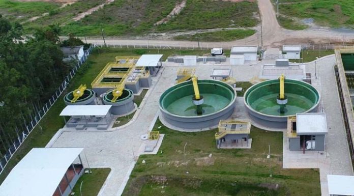 Chuvas paralisam ETA de Piçarras e afetam abastecimento de água nas residências