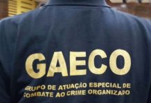 Suspeita de fraude em licitação do serviço de coleta de lixo leva 3 prefeitos a prisão em SC