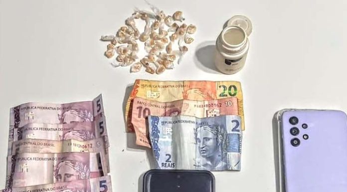 Dois menores são apreendidos traficando crack no Beco da Querosene em Piçarras