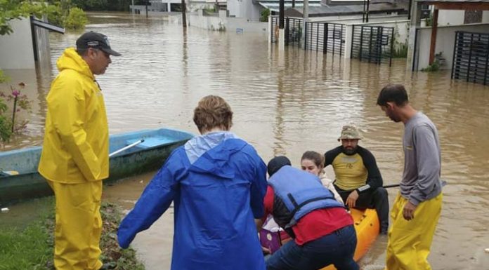 Balneário Piçarras decreta situação de emergência em decorrência das fortes chuvas
