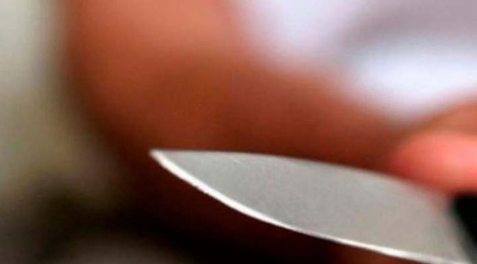 Homem é preso ao tentar esfaquear a filha dentro de casa em São João do Itaperiu