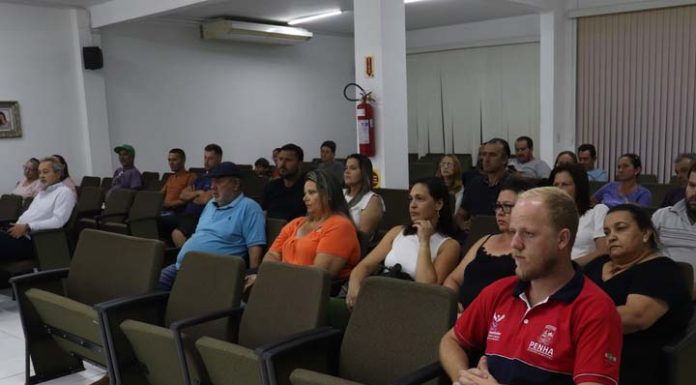 Penha já analisou mais de 350 processos de moradia; menos da metade estão em fase de regularização