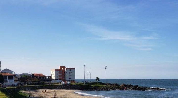 Cadáver achado na praia de Barra Velha continua sem identificação