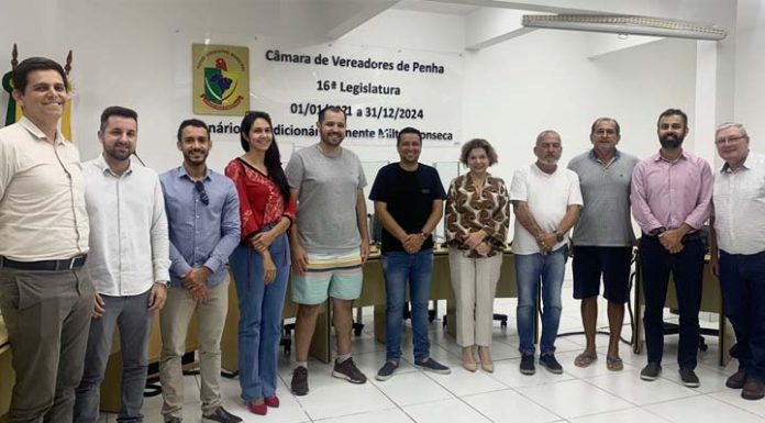 Distribuição de água é destaque na temporada de verão em Penha