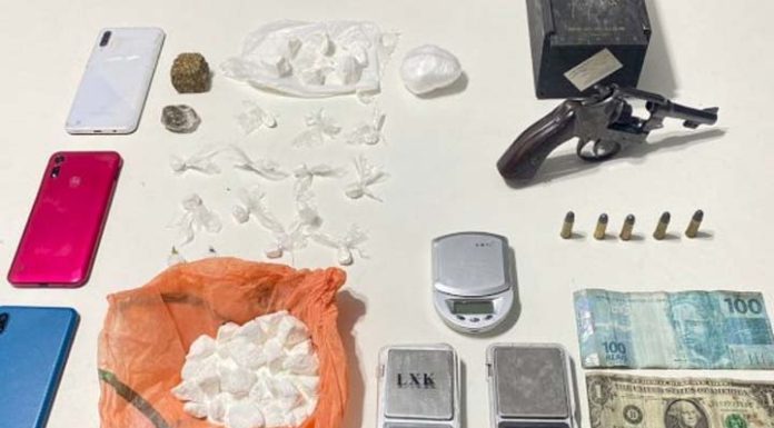 Foragido é preso com drogas e arma em Penha