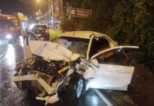 Casal sofre fraturas durante acidente envolvendo um carro e uma caminhonete em Bombinhas