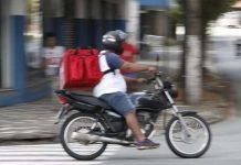 Salário mínimo regional de SC pode ter reajuste de 7,43%; Confira sua faixa salarial