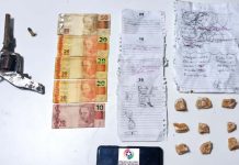 Mulher é presa por tráfico de drogas no Bairro São Domingos em Navegantes