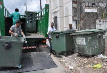 Feto é encontrado em container de lixo