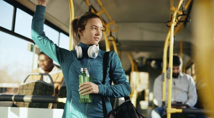 Piçarras divulga edital para o transporte universitário do segundo semestre; vagas são limitadas