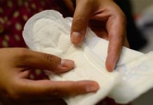 Governo lança programa de distribuição gratuita de absorvente pelo SUS