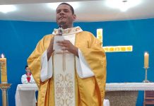 Padre Éder Fabrício Lourenço assume Igreja Nossa Senhora da Paz em Piçarras
