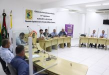 VIDEO Câmara de Penha aprova reposição de 5,93% do salário dos servidores