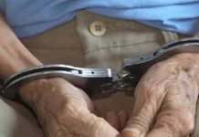 Idoso é preso por manter relações sexuais com criança em SC