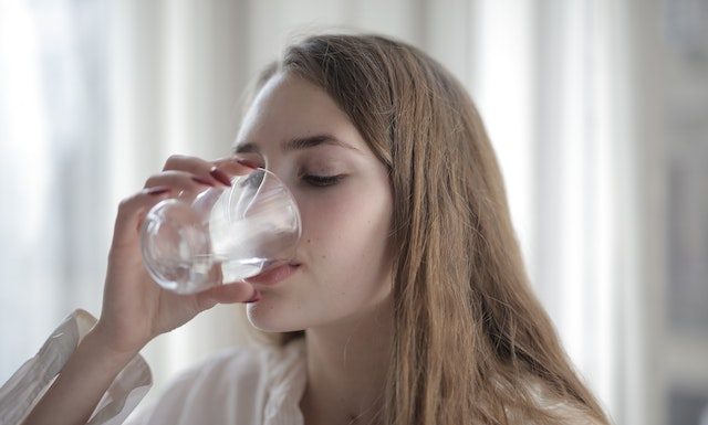 Águas de Penha lembra que ingerir água é fundamental para as atividades vitais