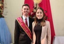 Nikolas Galistsatos e Larissa Neves são eleitos imperador e imperatriz da Festa do Divino