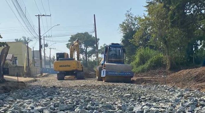 Avança a obra de revitalização da Rua Ludgero Caetano Vieira