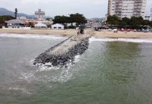 Construção do novo molhe de Balneário Piçarras chega na etapa final