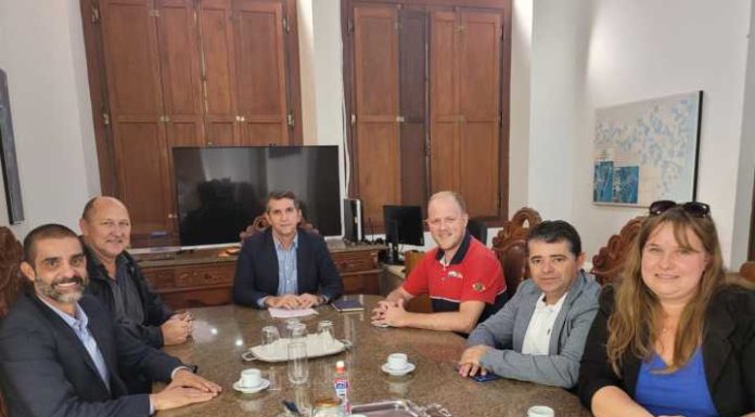 Equipe da prefeitura vai à SPU discute retomada das obras do Parque Linear