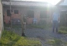 Homem é preso por matar, esquartejar e enterrar duas mulheres em Barra do Sul