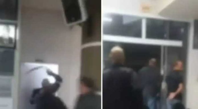 Homem leva surra de cinta durante sessão da Câmara de Vereadores