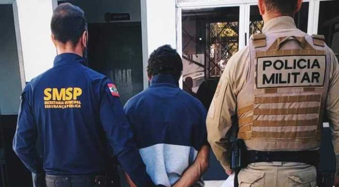 Homem tenta furtar bicicleta e quase é linchado por moradores em Piçarras